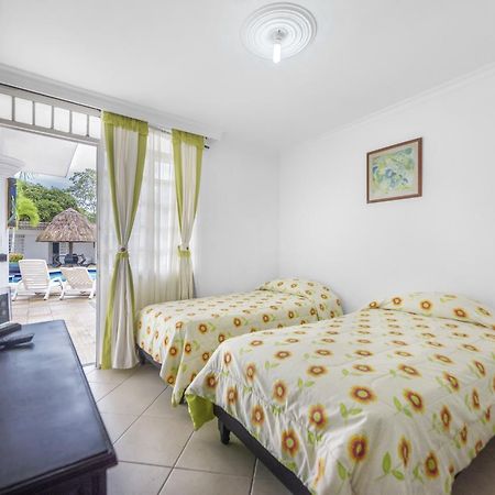 Santa Barbara Hotel Country Вилавиченцио Екстериор снимка