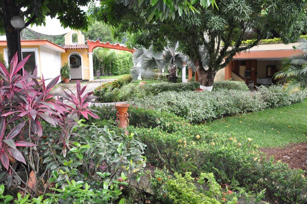 Santa Barbara Hotel Country Вилавиченцио Екстериор снимка