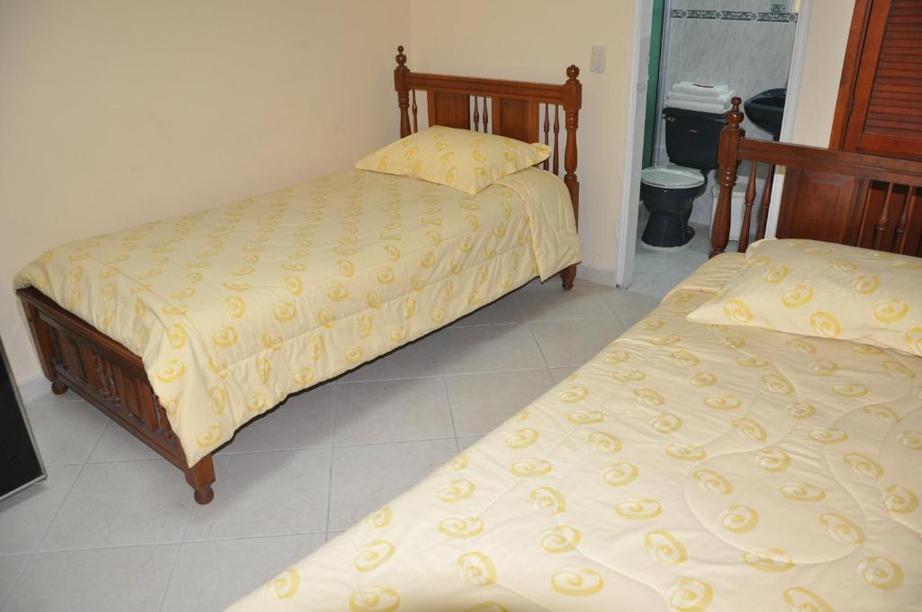Santa Barbara Hotel Country Вилавиченцио Екстериор снимка