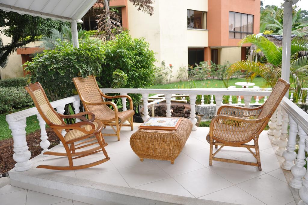 Santa Barbara Hotel Country Вилавиченцио Екстериор снимка